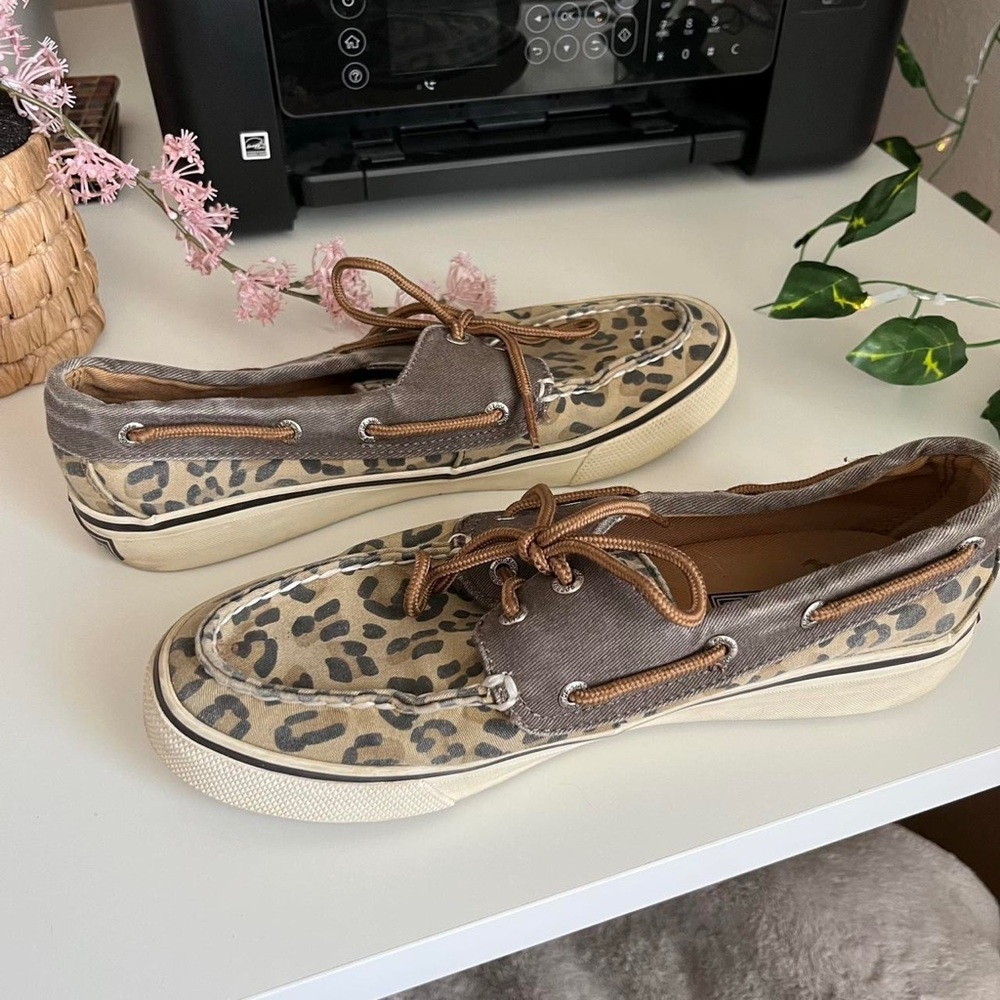 Sperry Tan Cheetah Print Shoes